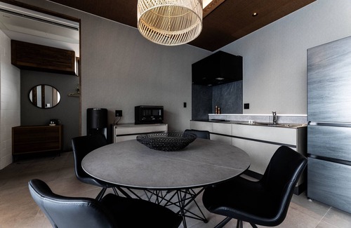 Miyakojima Villa | Indulge at CLASS THE FIRST - 4-Star, Top-Rated Retreat