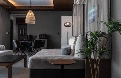 Miyakojima Villa | Indulge at CLASS THE FIRST - 4-Star, Top-Rated Retreat