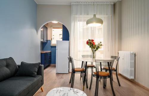 Bicocca Apartment | Designer Apartment in Niguarda - Family-Friendly Getaway