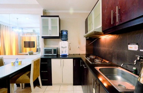 Kelapa Gading Barat Apartment | Budget-Friendly 2BR City Home with Pool & Breakfast
