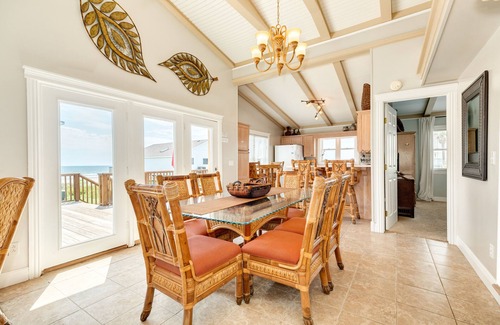 Galveston House | Beachside Retreat with Gulf Views and Outdoor Shower