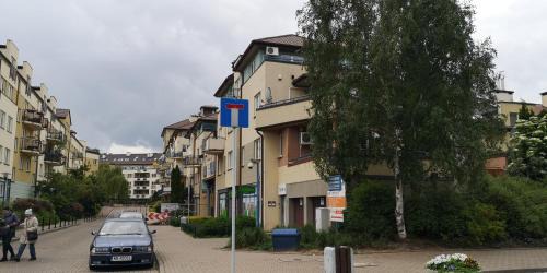 Ursynow Apartment | Stylish Apartment Near Metro Kabaty - Rated 9/10 by Guests