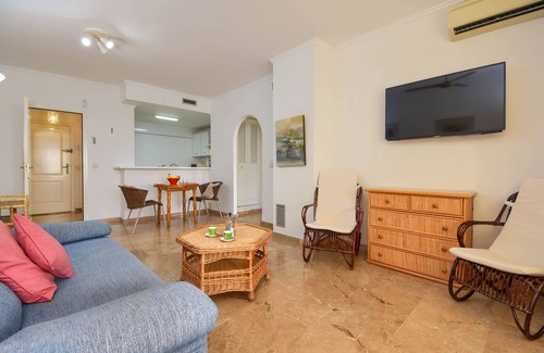 Aduanas Apartment | Cozy Apartment with Pool and Ocean View in Javea, Spain
