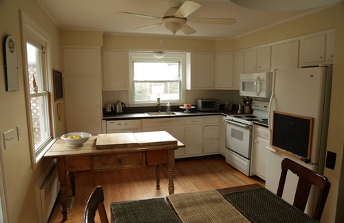 North Haven House | Beachside Retreat Minutes from Sag Harbor with Ocean Views