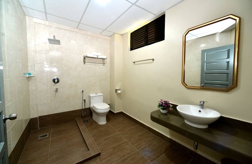Kuantan Hotel | Convenient Stay at Classic Hotel Kuantan with Free Breakfast