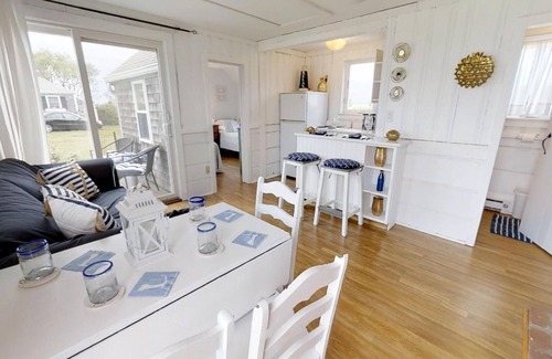 Barnstable County Cottage | Oceanfront 2 Bedroom Cottage with Sandy Neck Views