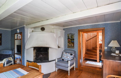 Dals Langed House | Classic Dalsland house in the peace and seclusion of nature.