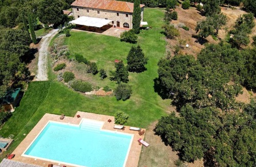 Sassetta Apartment | Inviting Classic Double Lemon - Pet Friendly with Breakfast