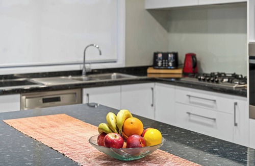 Mount Maunganui House | Classic Escape Convenient Mount location