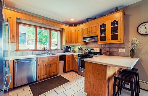 Lake Pocotopaug House | Idyllic Lake House with Private Waterfront & Kayaks Await
