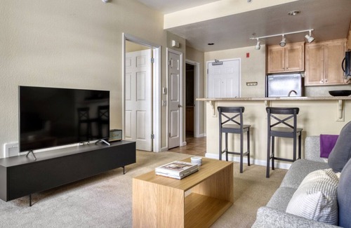 San Bruno Apartment | Classic San Bruno 1BR with Pool & Gym near SFO Airport
