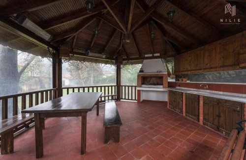 Foustani Apartment | Exceptional Classico by Nilie Hospitality: Family-Friendly Stay
