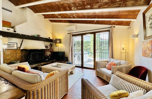 Santa Cristina de Aro Villa | Classika: Relaxation with Pool and Spa Amenities