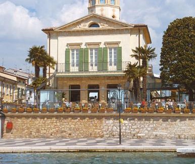 Lazise Old Town Hotel | Classique: Pet-Friendly Hotel with Oceanfront Views