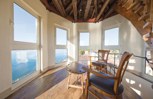 Lazise Old Town Hotel | Classique: Pet-Friendly Hotel with Oceanfront Views