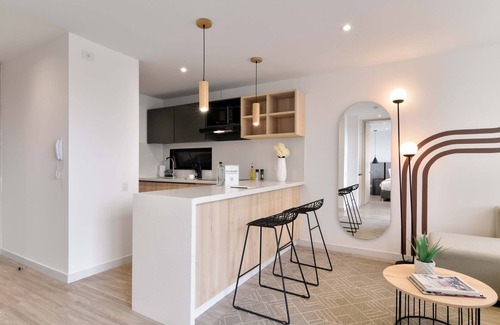 Chapinero Apartment | Stylish 1BR with Breathtaking View & Pool in Chapinero