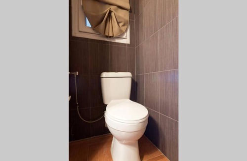 Nea Smirni Apartment | Elegant 2 Bedroom Apartment in Nea Smyrni, Family-Friendly