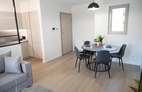 Kaisariani Apartment | Elegant Flat in Pagrati with Top Guest Rating and Family-Friendly Amenities