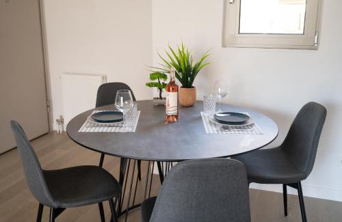 Kaisariani Apartment | Elegant Flat in Pagrati with Top Guest Rating and Family-Friendly Amenities