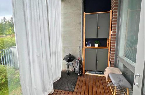 Vantaa Apartment | Classy Central airport apartment