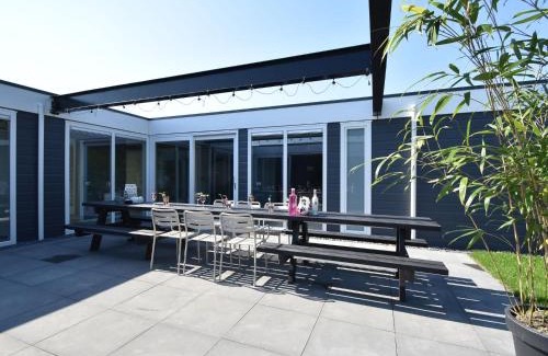 Sint-Annaland House | Elegant Holiday Home in Sint Annaland with Ocean View