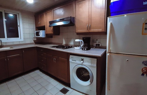 Al Khobar House | Stylish Flats with Spa and Kitchen in Khobar's Heart