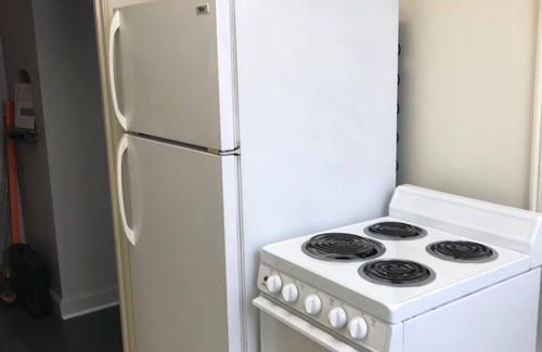 Boone Apartment | Discover the Retro Studio Apt. with Lake Views in Boone