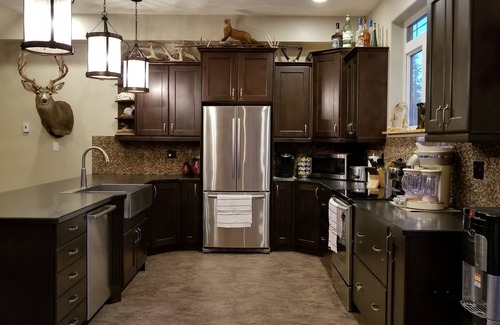 Hinton House | Refined Rustic Retreat with Pool & Family-Friendly Amenities