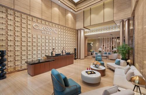 Hang Bac Hotel | Elegant CLASSYC Hotel: Oceanfront Bliss with Spa & Pool