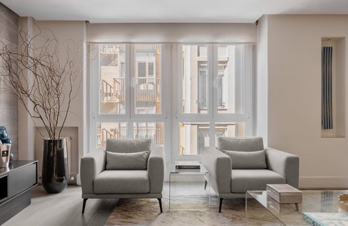 Recoletos Apartment | Experience APARTAMENTO CLAUDIO COELLO I: Guest Rated 10/10
