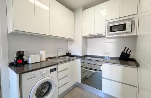 Tarragona Apartment | Discover Clauhomes Suite Center: Family-Friendly Retreat