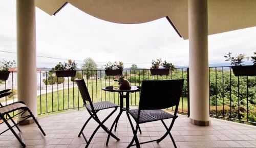 Carru Apartment | Family-Friendly Stay at CLAVES'ANNA - Rated 8.9/10