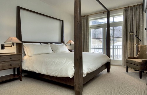 Warren Hotel | Relax at Clay Brook Hotel: Pool, Spa & Family-Friendly Stay