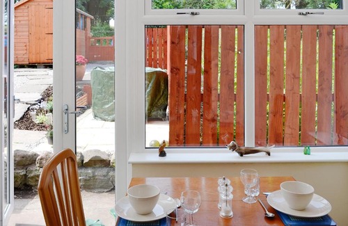 Dunbar House | Family-Friendly Getaway at Clayron Cottage – 8/10 Rated