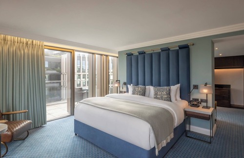 Cambridge Hotel | Explore Clayton Hotel Cambridge: A 4-Star Spa Retreat