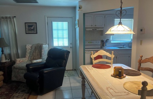 Sebring Villa | Clean and Cozy in downtown Sebring