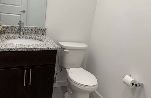 Bayonne House | Immaculate and Inviting Stay with Family-Friendly Amenities