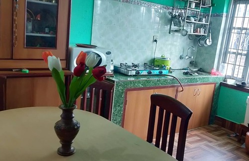 Thimi House | Eco-Friendly Villa with Restaurant and Breakfast Included