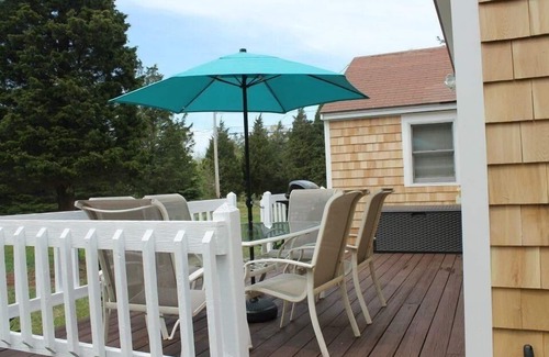 North Eastham Cottage | Quiet North Eastham Cottage with Pool Near Beautiful Beaches
