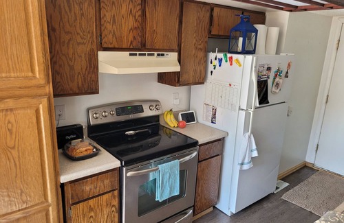 Douglas House | Clean & Comfortable 2 bedroom townhome with full amenities in Douglas, WY