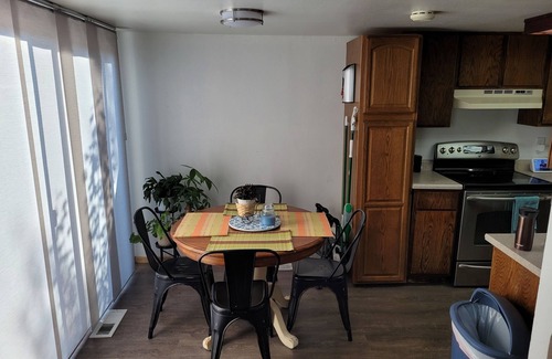 Douglas House | Clean & Comfortable 2 bedroom townhome with full amenities in Douglas, WY