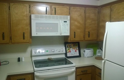 Fenwick Island Condo | Clean, Comfortable, Convenient 2 BR/2BA in Fenwick Island