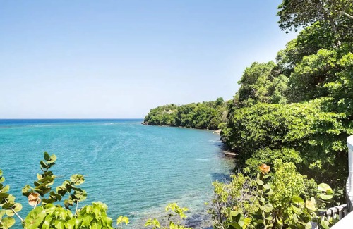 Tower Isle Apartment | Serene Getaway with Pool, Ocean View & Spa Amenities