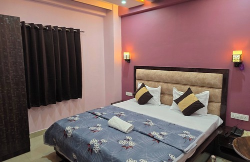 Varanasi House | Clean & peaceful hotel in the heart of the city