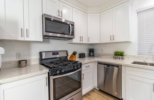 North Hollywood House | Immaculate Home with Yard & Gated Parking, Pets Welcome!