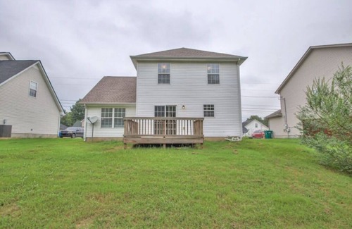 Smyrna House | Stylish Clear Circle: Modern 3BR with Great Amenities!