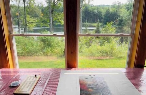 Wolcott House | Serene Escape at Clear Pond Cottage - 30 Acres of Tranquility