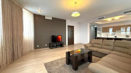 Petrovskoye Apartment | Discover Sosnovaya Gorka: Pet-Friendly Stay with Great Reviews