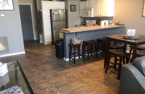 Camdenton Condo | Top-Floor Waterfront Condo with Pool & Golf Access