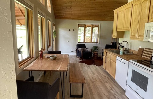 Greenough House | Peaceful Clearwater Ranch Cabin: Guest Rated 10/10 Retreat